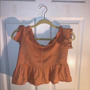peach crop top